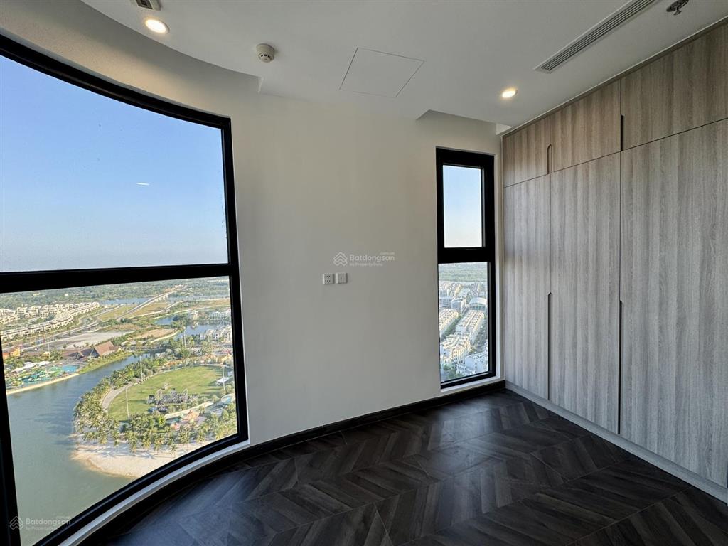 Căn 3 pn the opus one os1 số 10 hiếm có 1 căn bán lại giá tốt xem nhà ngay