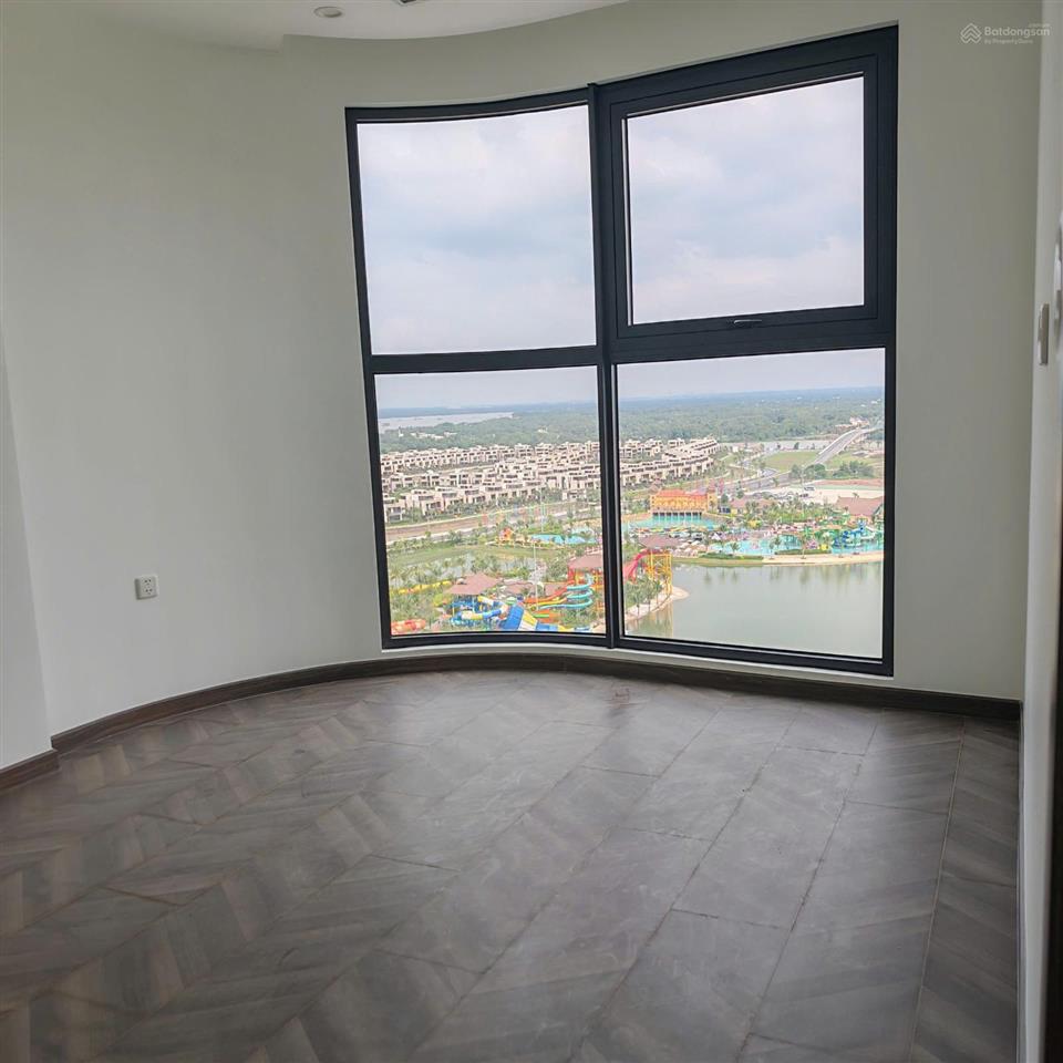 Căn 2 pn góc view hoa hậu the beverly quận 9 6,3 tỷ full