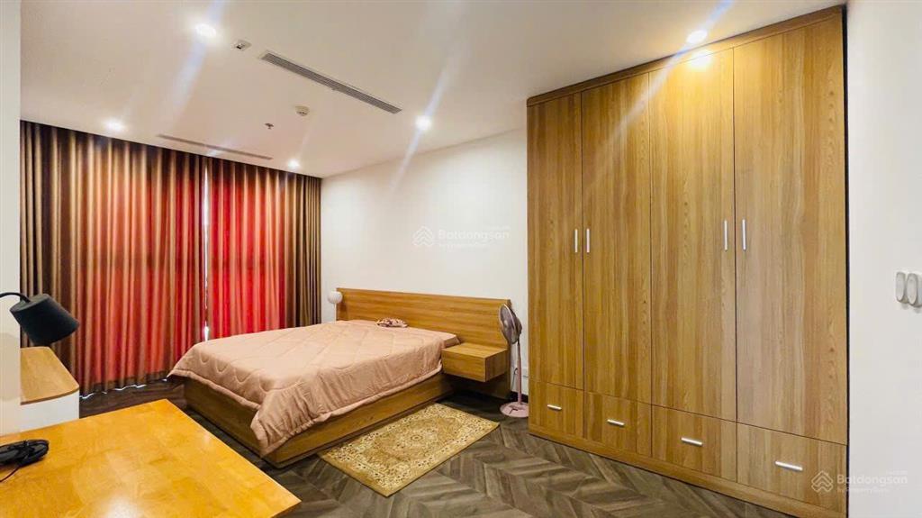 Cần cho thuê căn 3 pn 92 m2 the beverly solary