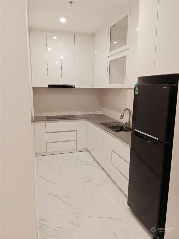 Cần bán căn the beverly 2 pn view sông tầng đẹp chỉ 5.1 tỷ
