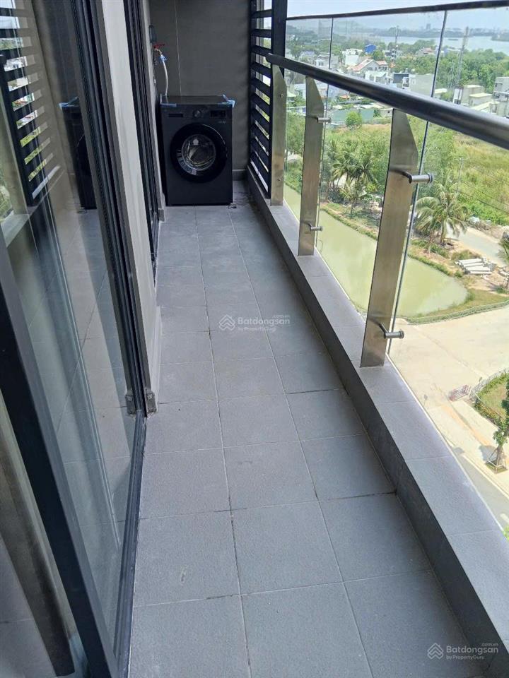 Cần bán căn the beverly 2 pn view sông tầng đẹp chỉ 5.1 tỷ