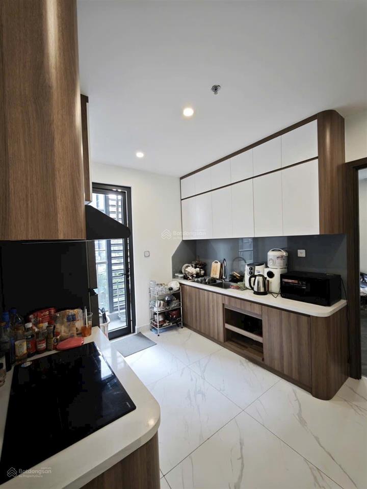 Siêu rẻ căn 2 pn góc view hồ bơi the beverly chỉ 4.9 tỷ btp có sổ hồng