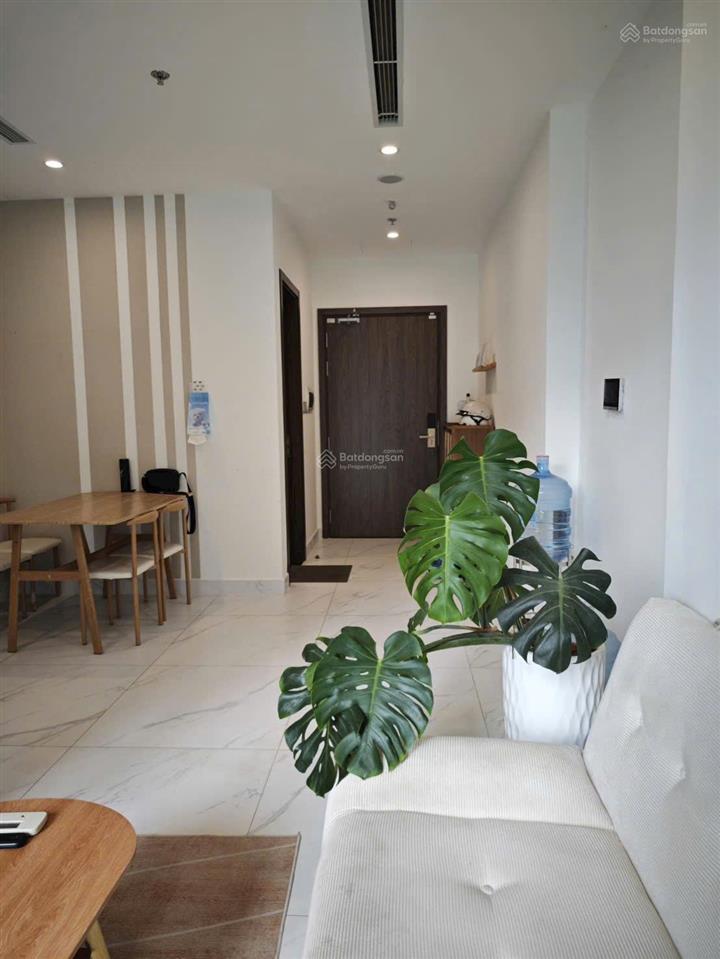 Siêu rẻ căn 2 pn góc view hồ bơi the beverly chỉ 4.9 tỷ btp có sổ hồng