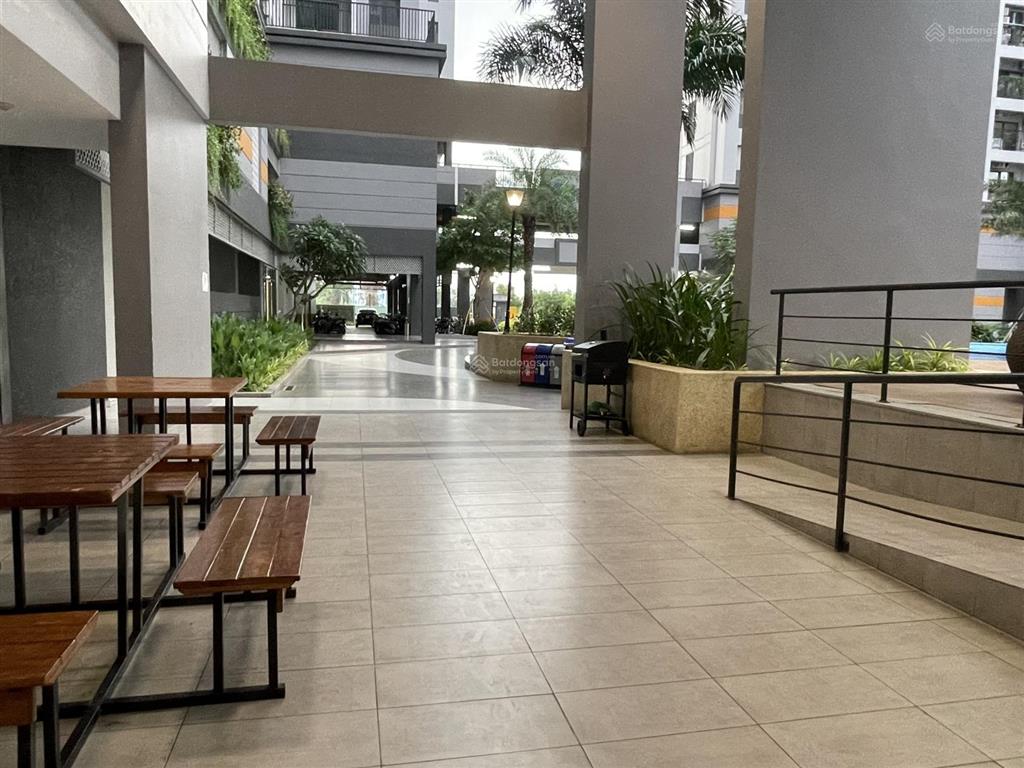 Bán căn hộ chung cư 2pn  2.8 tỷ lovera vista bình chánh.