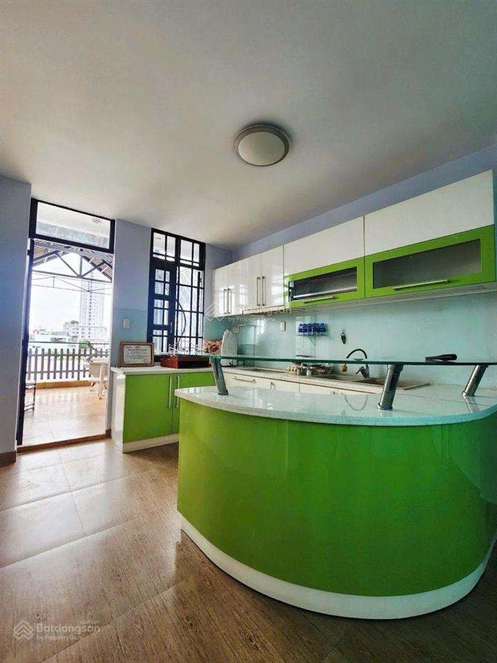 Đường số 415 tầngquận 4 chỉ hơn 6 tỷ