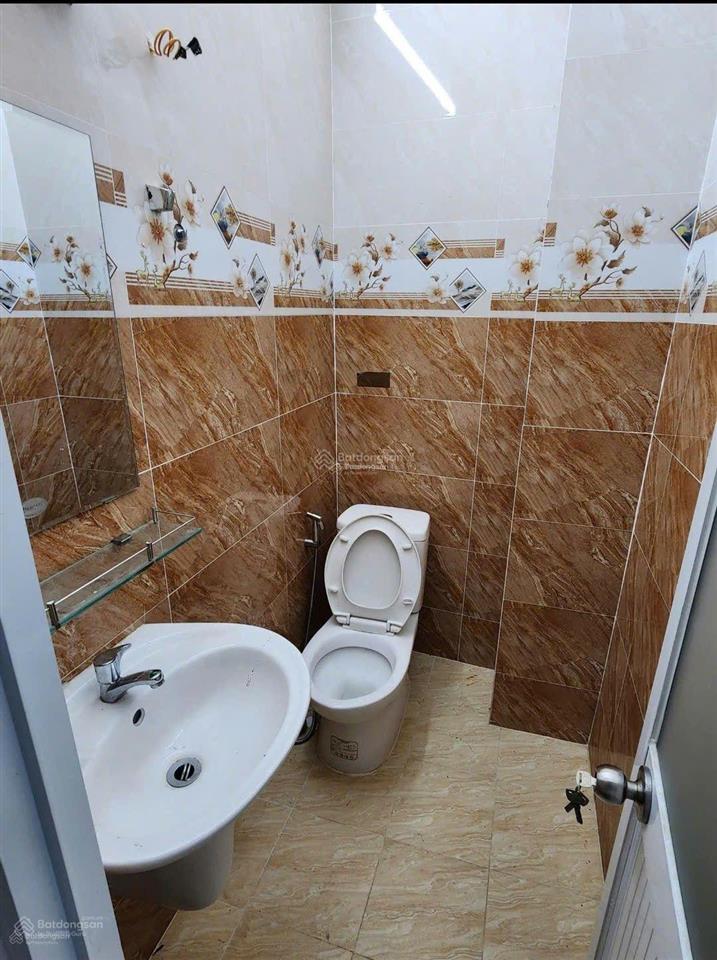 Nhỉnh 4 tỷ lý phục man thông  dân cư hiện hữu