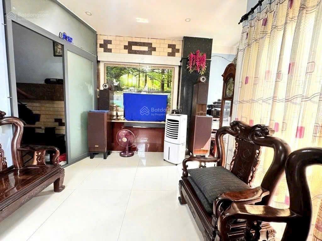 Bán nhà hxh sát mặt tiền mai thị lựu p dakao q1, 4.5x7m, 5 tầng chỉ nhỉnh 9 tỷ