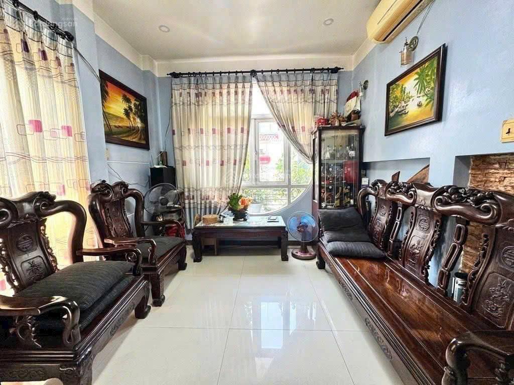 Bán nhà hxh sát mặt tiền mai thị lựu p dakao q1, 4.5x7m, 5 tầng chỉ nhỉnh 9 tỷ