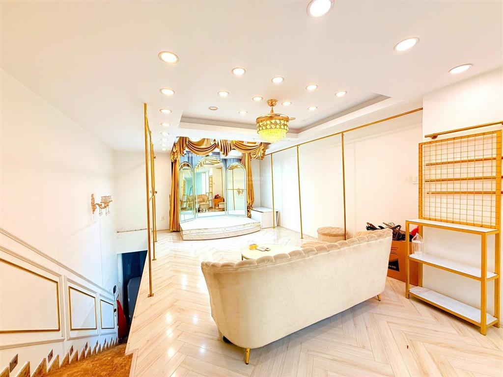 Bán nhà hxh 1162 trường sa, q phú nhuận, 4.6x18m, 5 tầng mới chỉ 21.5 tỷ