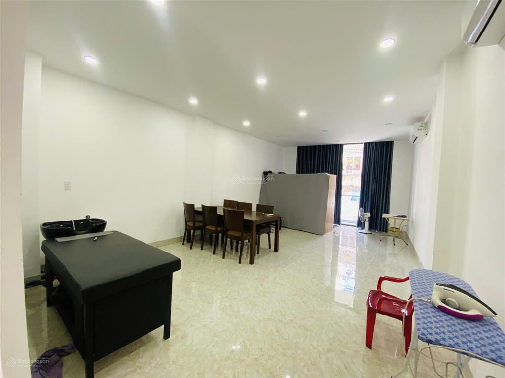 Bán nhà mặt tiền lão tử quận 5, 60m2, 6 tầng+thang máy, ngay thuận kiều plaza chỉ 16 tỷ