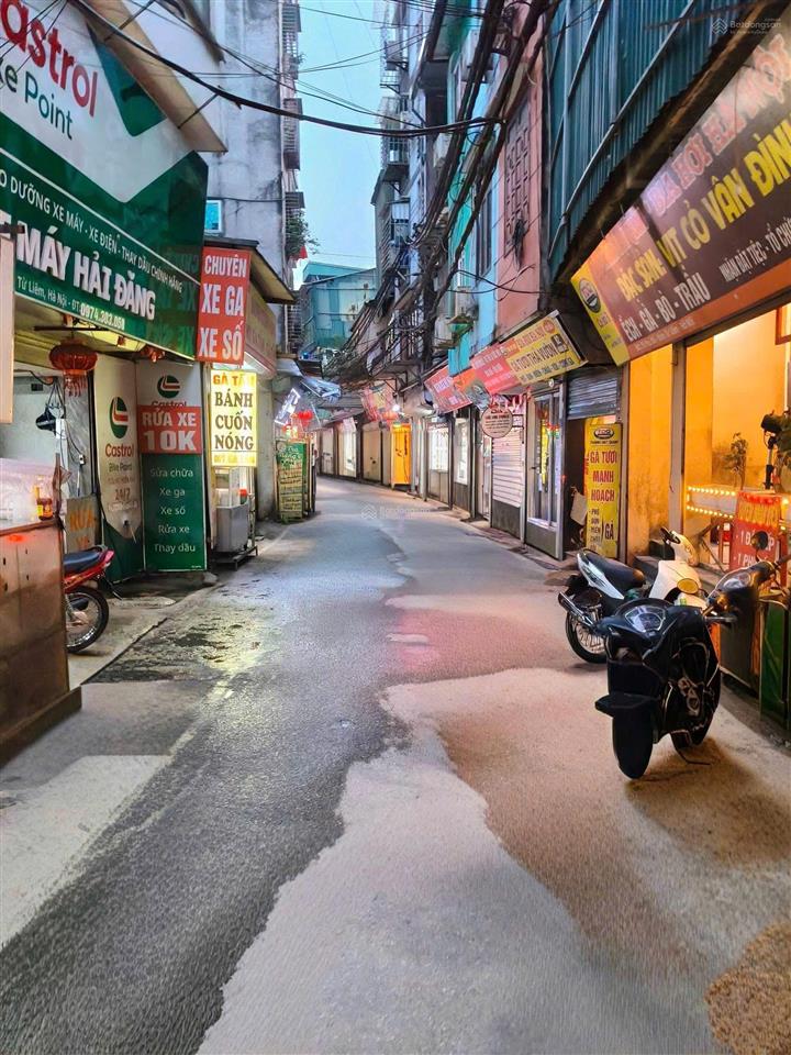 Bán nhà riêng mặt đường 128,1m2 chính chủ ngõ 8 lê quang đạo