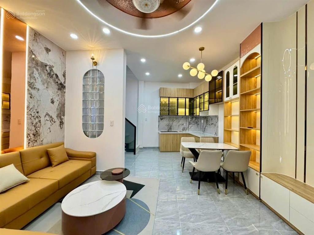 Nhà gần mặt tiền đường số 13 chỉ 6 7m ra ngay mặt tiền đường lớn ql13