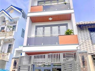 Nhà đẹp hẻm thông lý thái tổ, quận 3