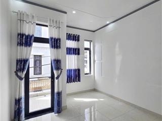 Nhà đẹp hẻm thông tô hiến thành, q10