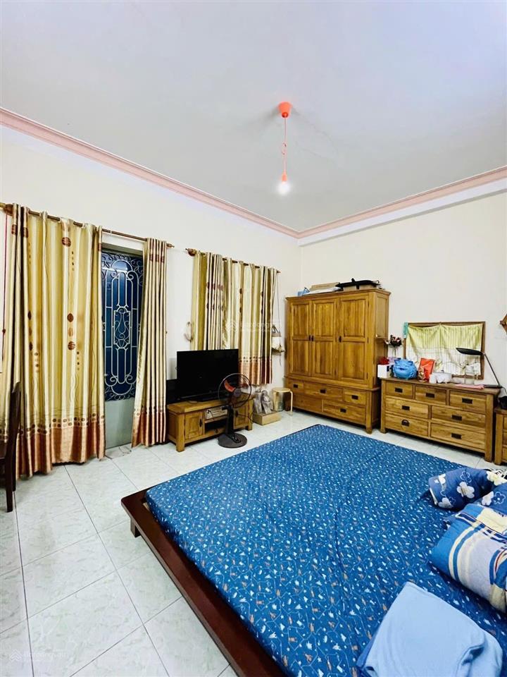 Nhà mặt tiền đường hồng hà  sân bay quốc tế tân sơn nhất, vipdt 220m2 (ngang khủng 10.2 x 21.5)