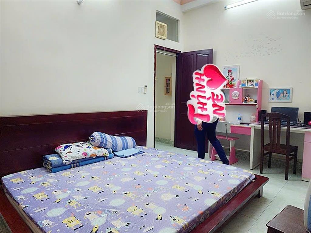 Nhà mặt tiền đường hồng hà  sân bay quốc tế tân sơn nhất, vipdt 220m2 (ngang khủng 10.2 x 21.5)