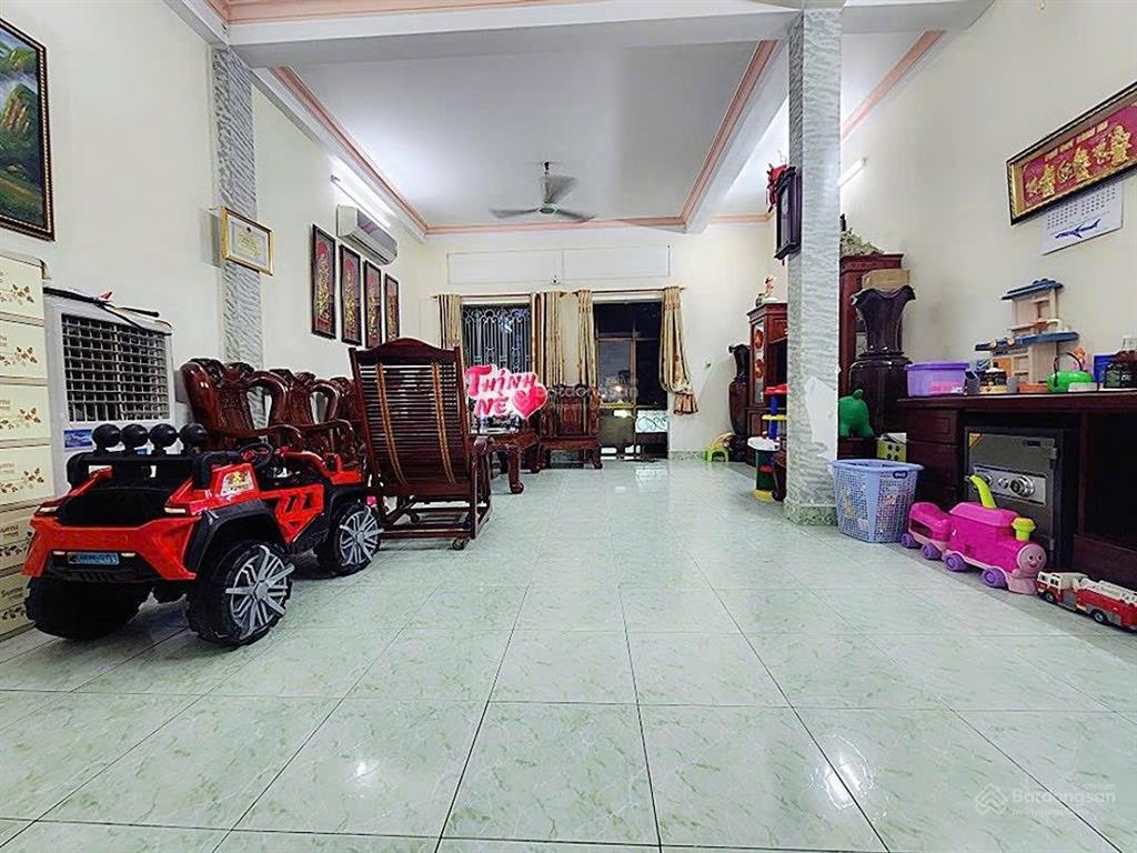 Nhà mặt tiền đường hồng hà  sân bay quốc tế tân sơn nhất, vipdt 220m2 (ngang khủng 10.2 x 21.5)