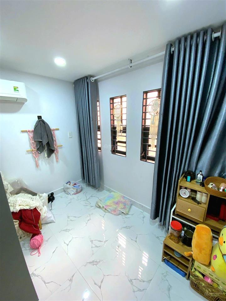 Bán nhà riêng tại phan đăng lưu, 6,45 tỷ, 30,4 m2, giá ưu đãi, view đẹp