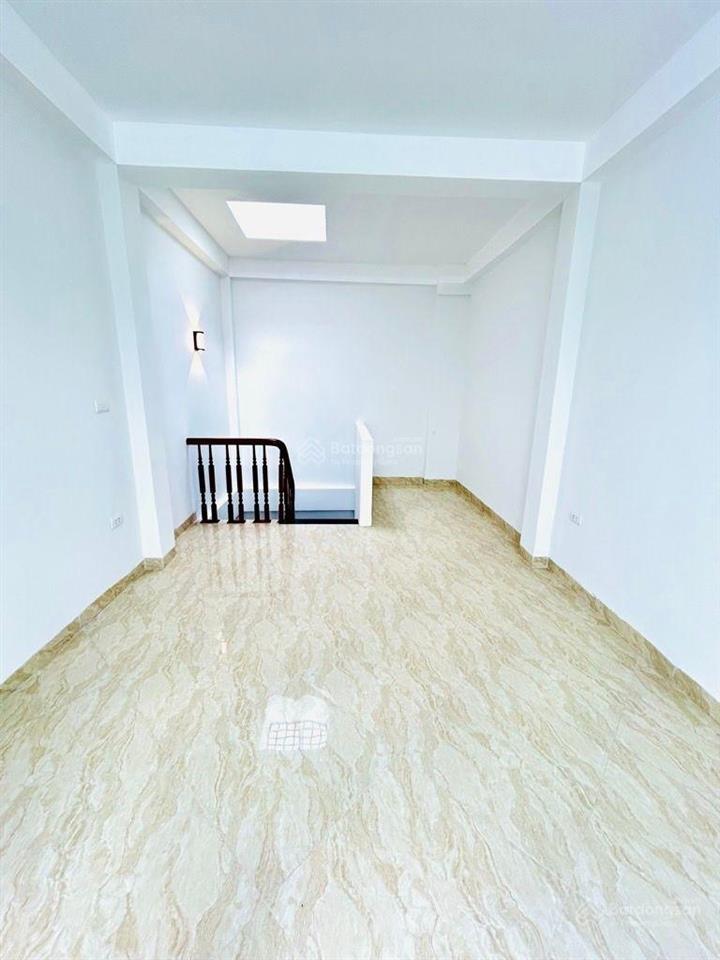 Hàng hiếm. ô tô 45 chỗ đỗ cổng. diện tích 60m2, giá 7 tỷ 68