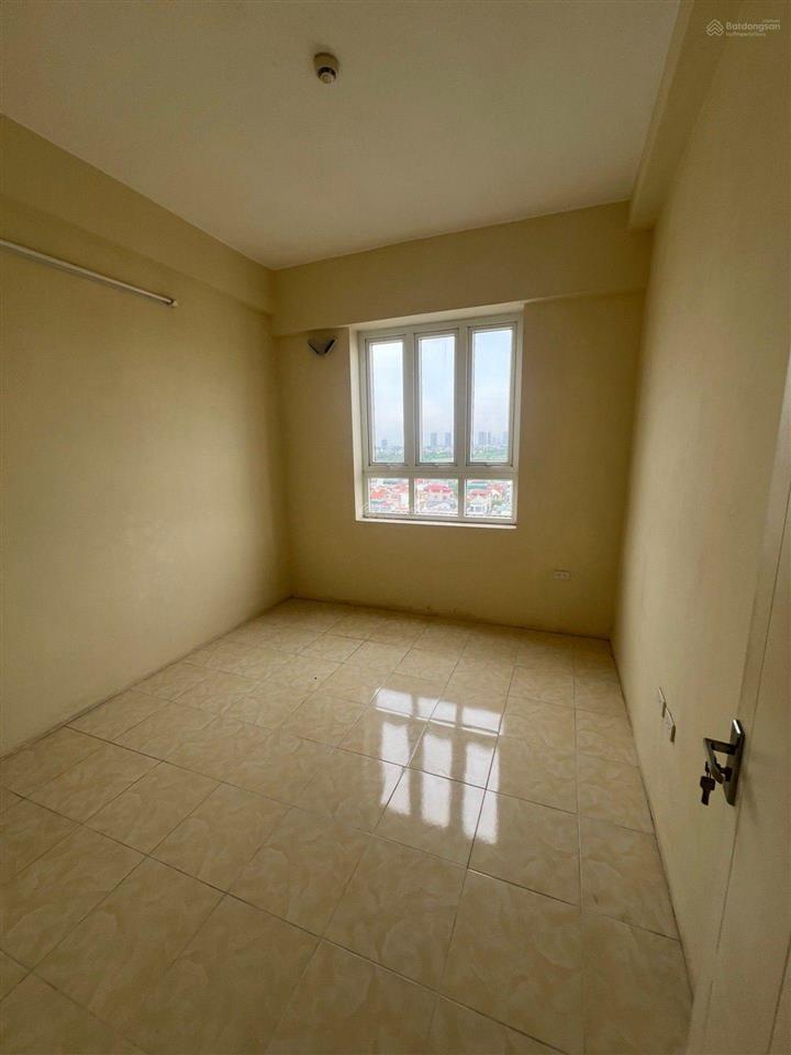 Nhà em còn thừa 1 căn chung cư không ở cần thanh lý 3 tỷ. diện tích 58m2. sổ đỏ vĩnh viễn