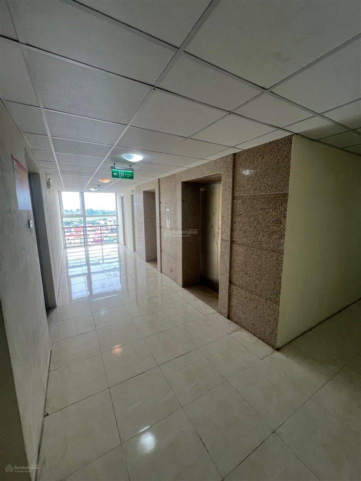 Nhà em còn thừa 1 căn chung cư không ở cần thanh lý 3 tỷ. diện tích 58m2. sổ đỏ vĩnh viễn