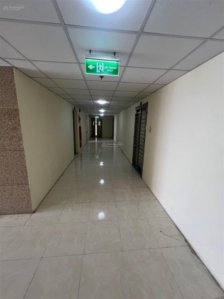 Nhà em còn thừa 1 căn chung cư không ở cần thanh lý 3 tỷ. diện tích 58m2. sổ đỏ vĩnh viễn