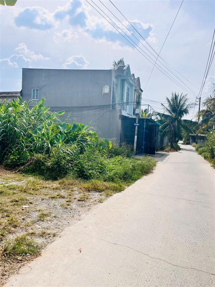 425m2 đất 8m x 54m, đường rộng chỉ 100m ra đương hà duy phiên, sát bên vành đai 3.