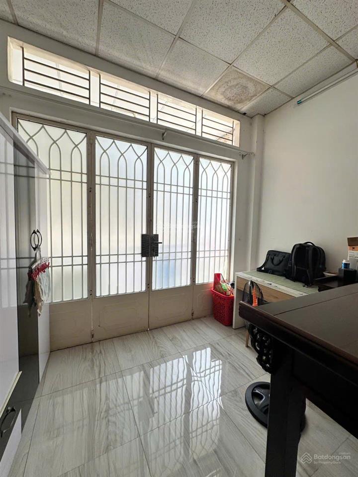 Bán nhà hẻm 4m, taxi tới sát cửa nhà đẹp ở ngay tại 2/77 thiên phước, p9 tân bình