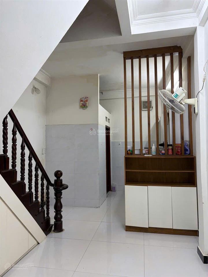 Nhà hẻm xe vf3, khu an ninh. 1 trệt 2 lầu đường thiên phước