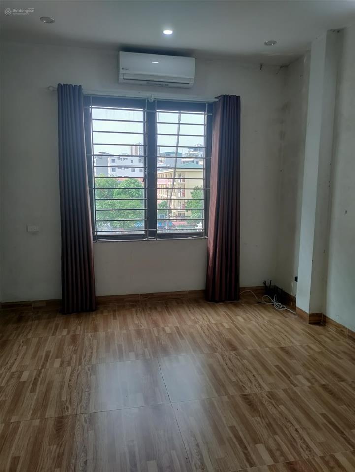 Bán nhà đường chiến thắng, hà đông, mặt tiền rộng, ngõ ô tô, tiện kinh doanh, văn phòng