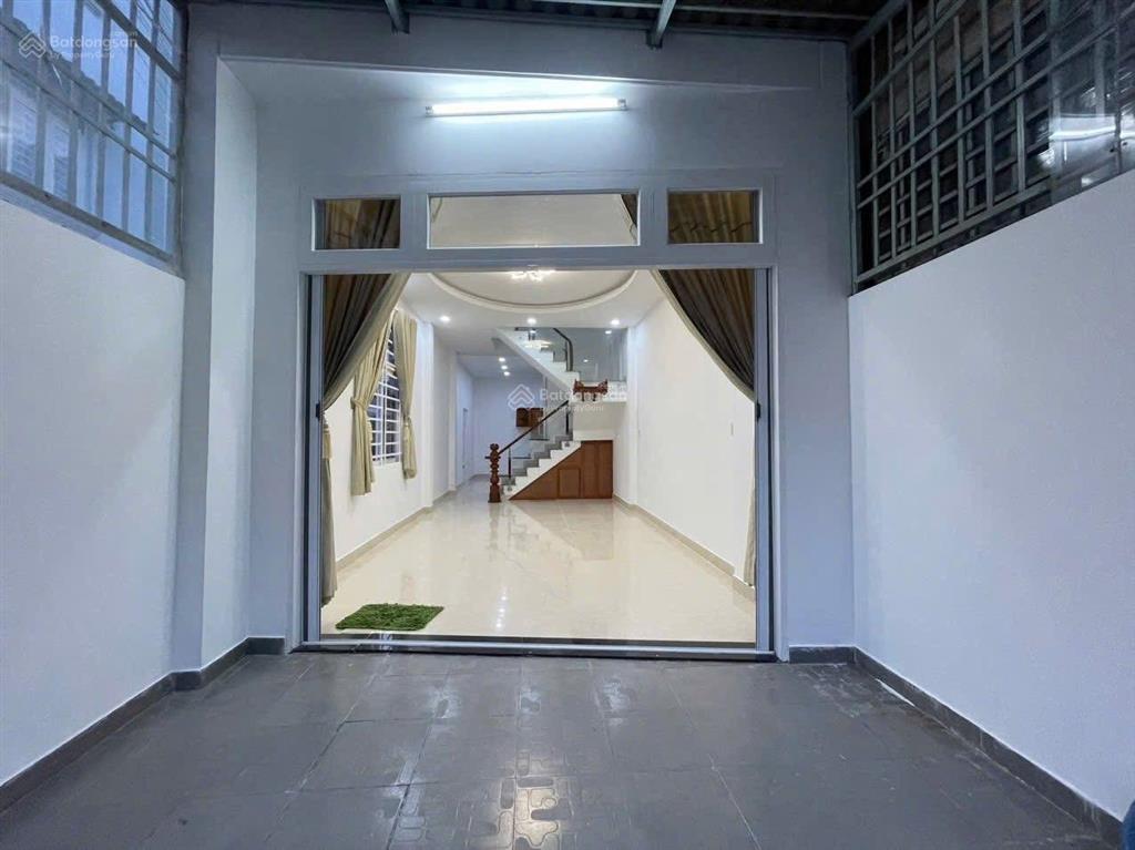 Bán nhà,đỗ xuân hợp q9,hẻm 8m,dt đất 82m2,giá 6.5 tỷ.