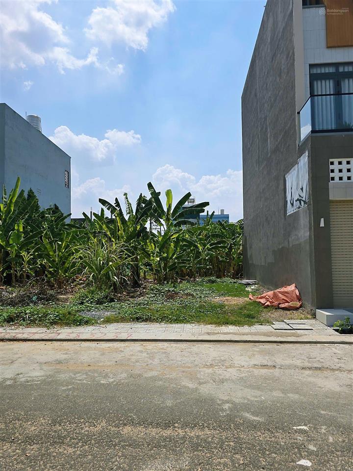 Đất lã xuân oai 56m2 hẻm 6m thông, sổ hồng riêng.