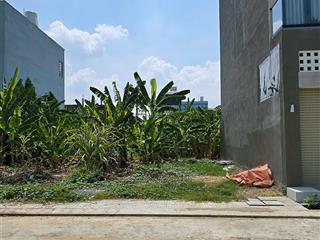 Đất lã xuân oai 56m2 hẻm 6m thông, sổ hồng riêng.