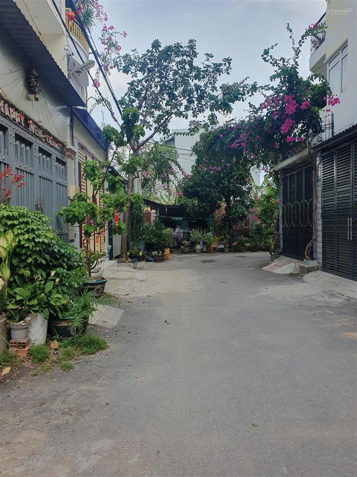 Nhà 1 trệt 1 lầu long trường full nội thất, hẻm thông 6m, sổ hồng riêng.
