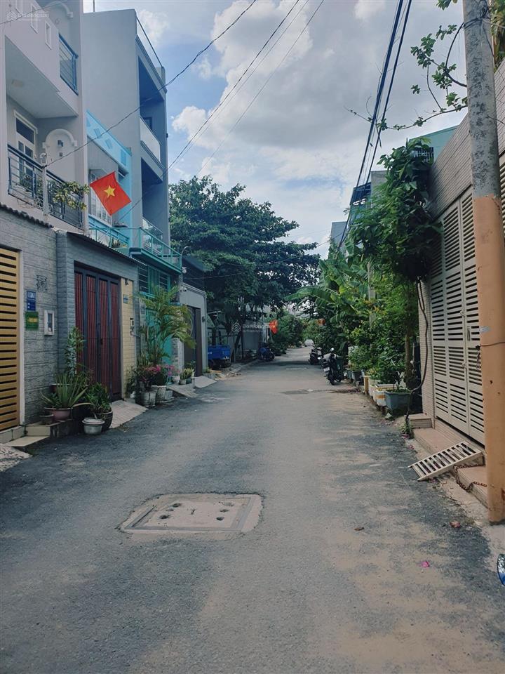 Nhà 1 trệt 1 lầu long trường full nội thất, hẻm thông 6m, sổ hồng riêng.