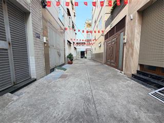 Đất đẹp  hẻm ô tô . 60m2  ngay cv tầm vu . gần hàng xanh . chỉ 7.6 tỷ tl