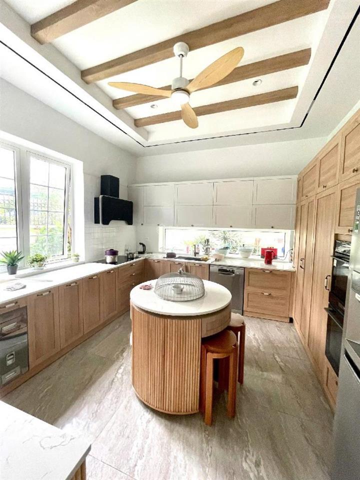 Tôi chính chủ bán biệt thự dương nộibán nhanh để kinh doanhlô góckinh doanhgiá đầu tư228 m2