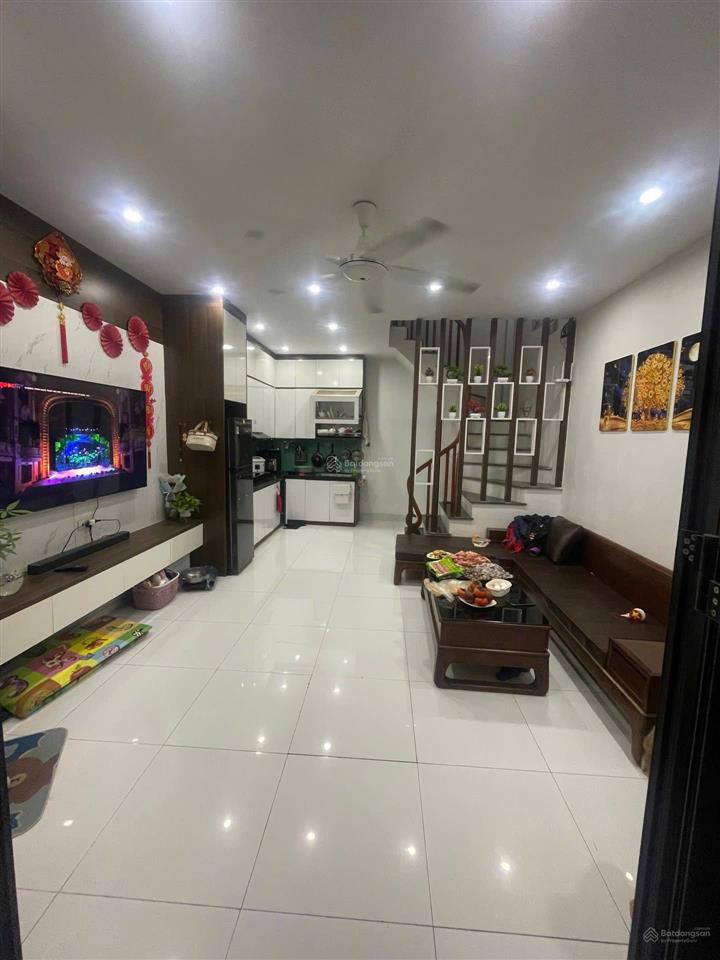 Chính chủ nhờ bán nhà tôn thất tùngvài bước chân ra phốlô góc 3 mặt thoángmặt tiền 7m65m214tỷ5