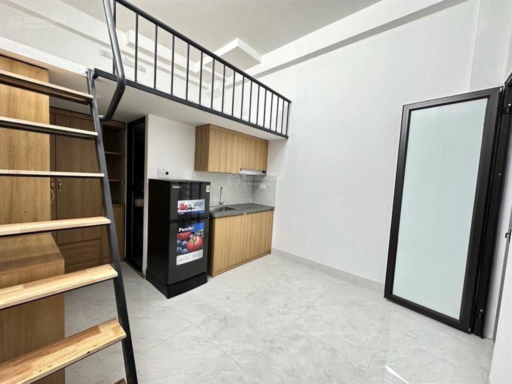 Bán chung cư mini quan nhân, thanh xuân. 32 phòng. dt 90m2  8 tầng  mt 5.5m. giá 36,8 tỷ