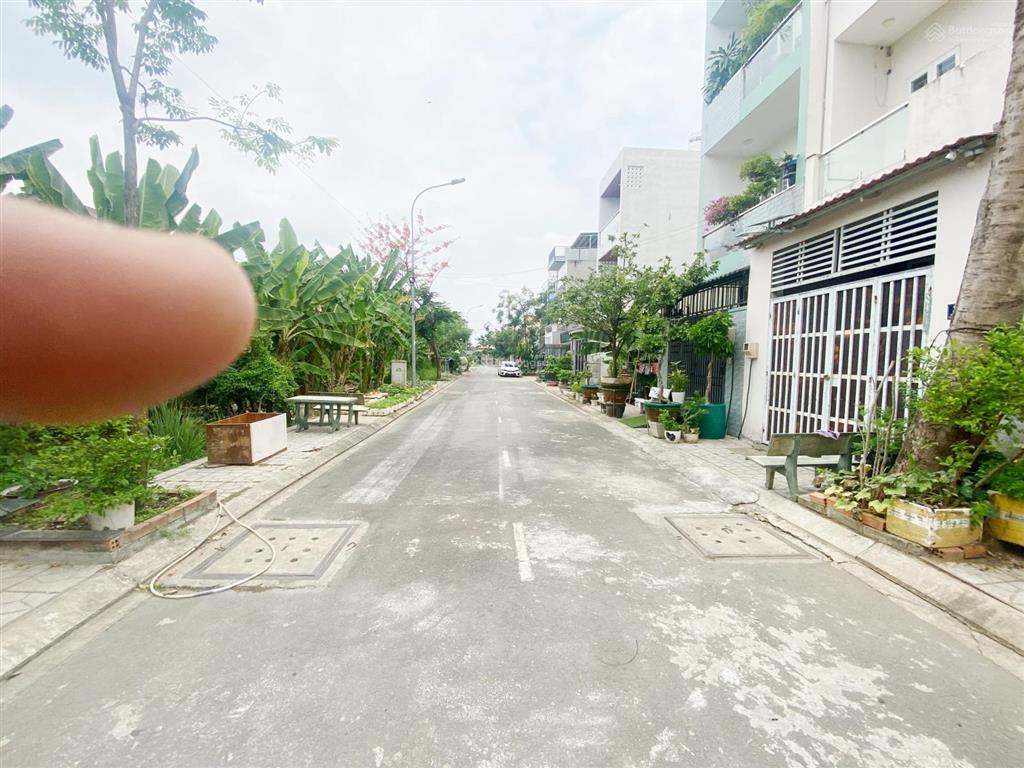 Chỉ 4 tỷ sở hữu ngay đất đẹp 5x17m (85m) hẻm 7m thông thoáng, gần khu công nghệ cao