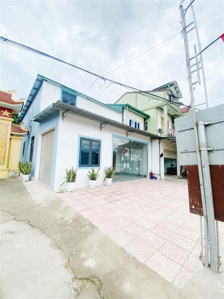4,4 tỷ sở hữu ngay nhà 2 mặt tiền 65m2 đường ô tô 8m ngay trường lưu, sổ riêng, hoàn công đủ