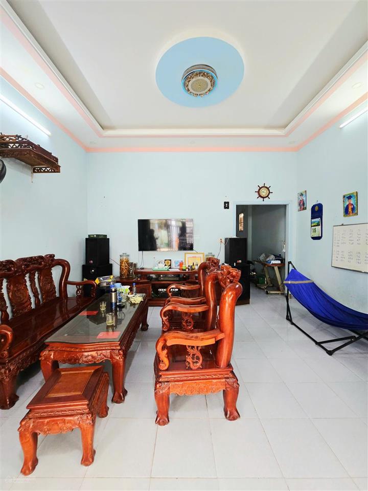 5 tỷ sở hữu ngay nhà đẹp 82,5m ngang 5m đường ô tô đậu tận cửa, sổ hồng riêng, hoàn công đủ