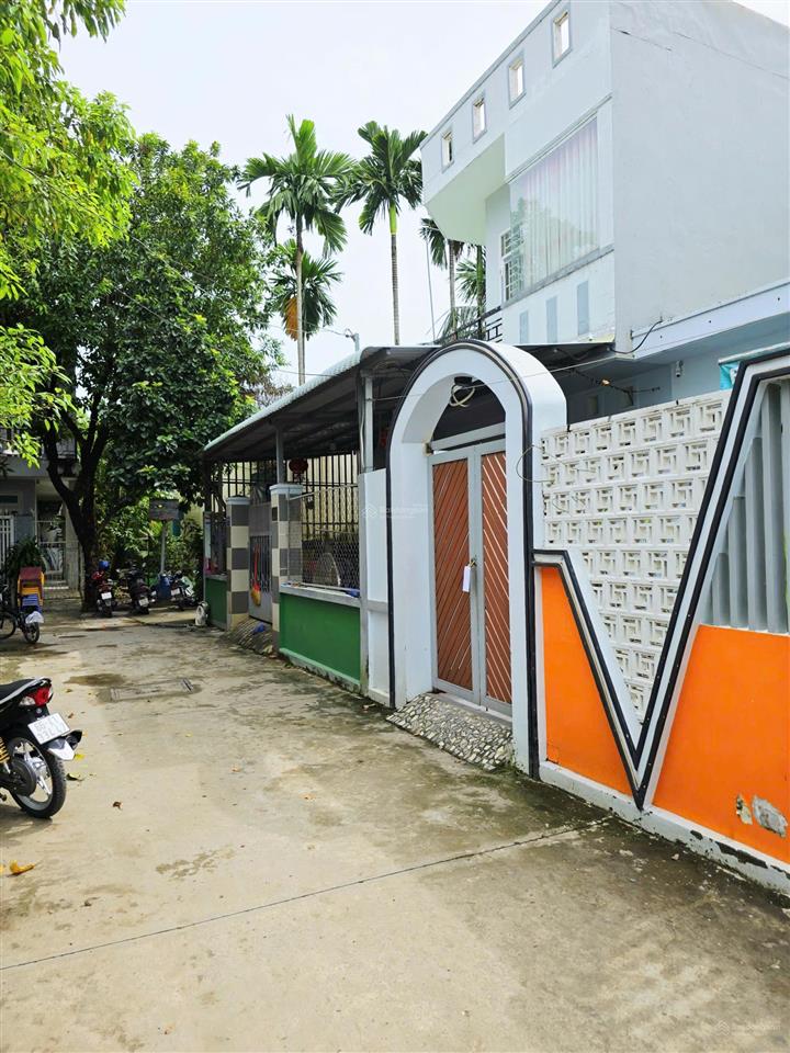 5 tỷ sở hữu ngay nhà đẹp 82,5m ngang 5m đường ô tô đậu tận cửa, sổ hồng riêng, hoàn công đủ