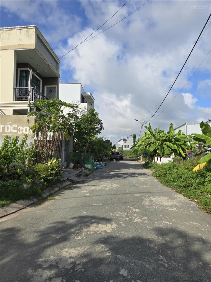 Bán đất giá 3,4 tỷ, nguyễn duy trinh, đường 9m, gần chợ long trường, full thổ cư, sổ riêng
