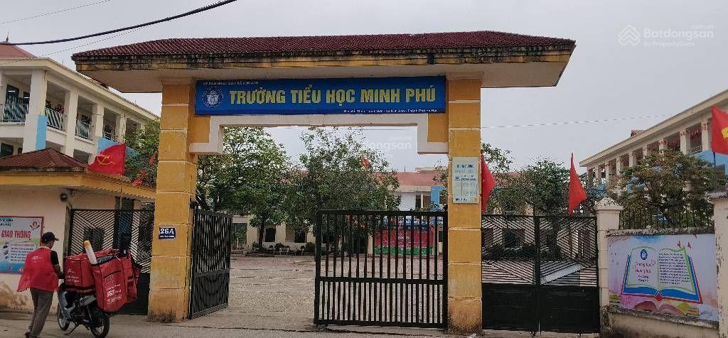 Lô góc  diện tích rộng  mặt tiền khủng đường thông công te nơ  chỉ hơn 10tr/m2 tại minh phú