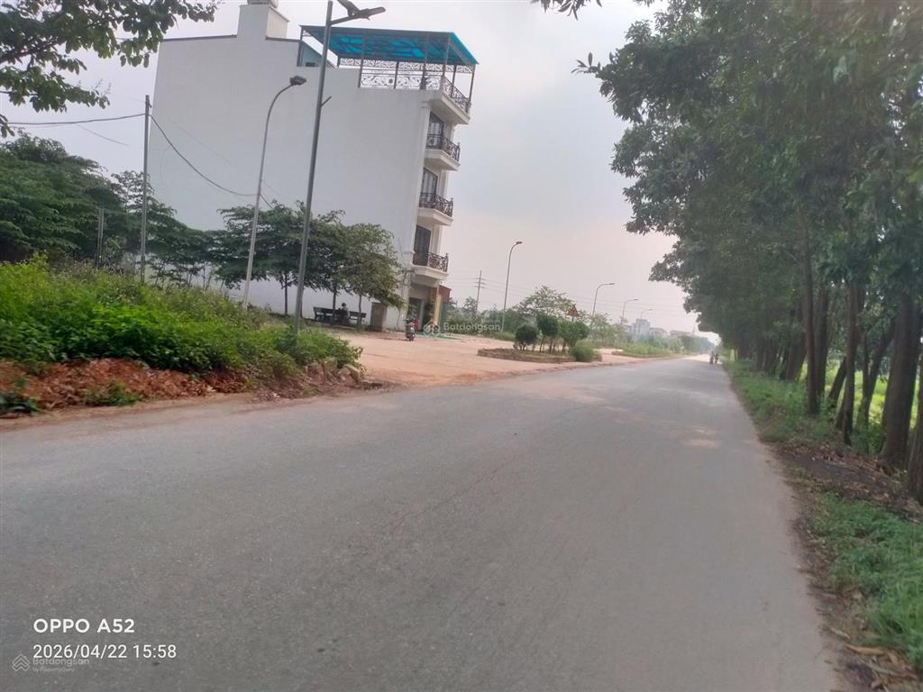 Lô góc  diện tích rộng  mặt tiền khủng đường thông công te nơ  chỉ hơn 10tr/m2 tại minh phú