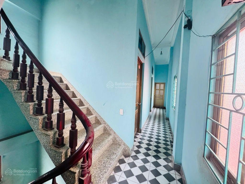 Sẵn nhà 3 tầng ở ngay  168m2 full thổ cư  trung giã, sóc sơn  ô tô vào nhà