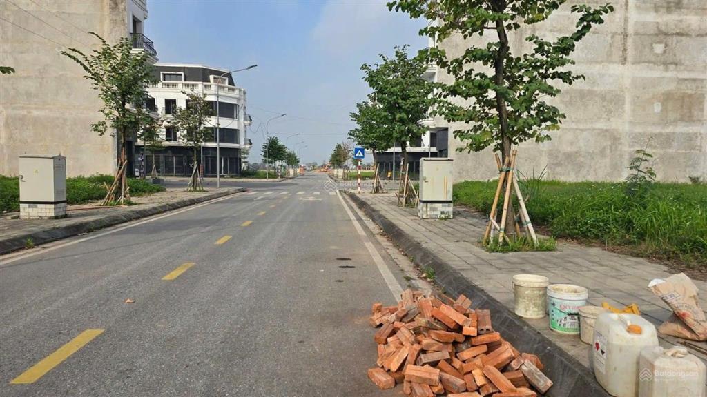 Bán đất thổ cư 65.6m2 tại lạc nông, mai đình, sóc sơn  ngõ thông ô tô, giá chỉ 2.7 tỷ