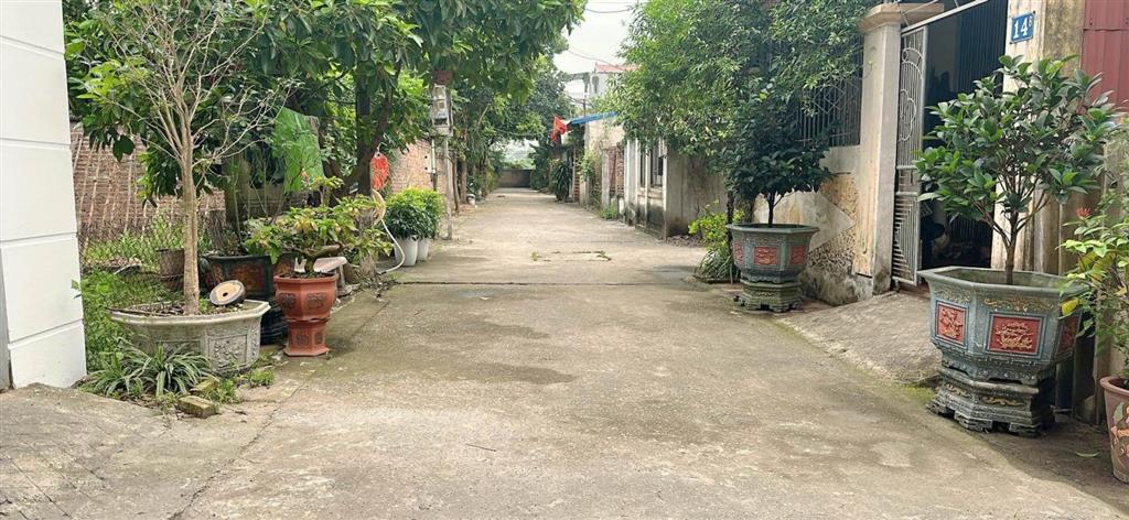 Bán nhà 2 tầng 85m ngõ ô tô tránh gần trung tâm sóc sơn giá chỉ 3,15 tỷ