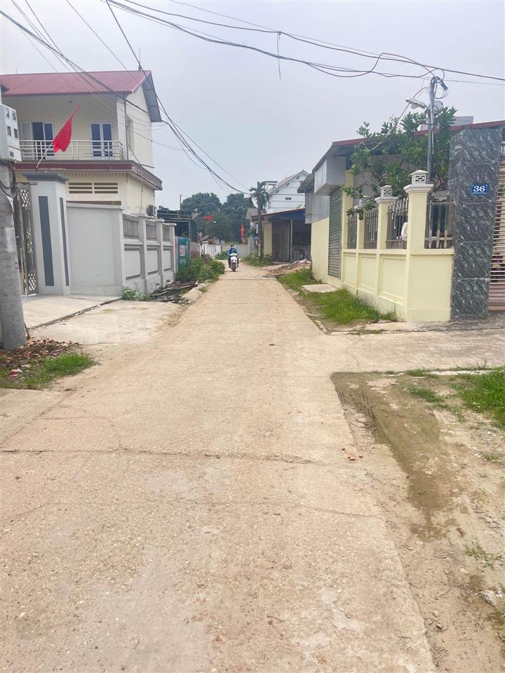 Siêu phẩm nội bài  mặt tiền 10m  chỉ có một lô hiếm có giá chỉ 2.x tỷ